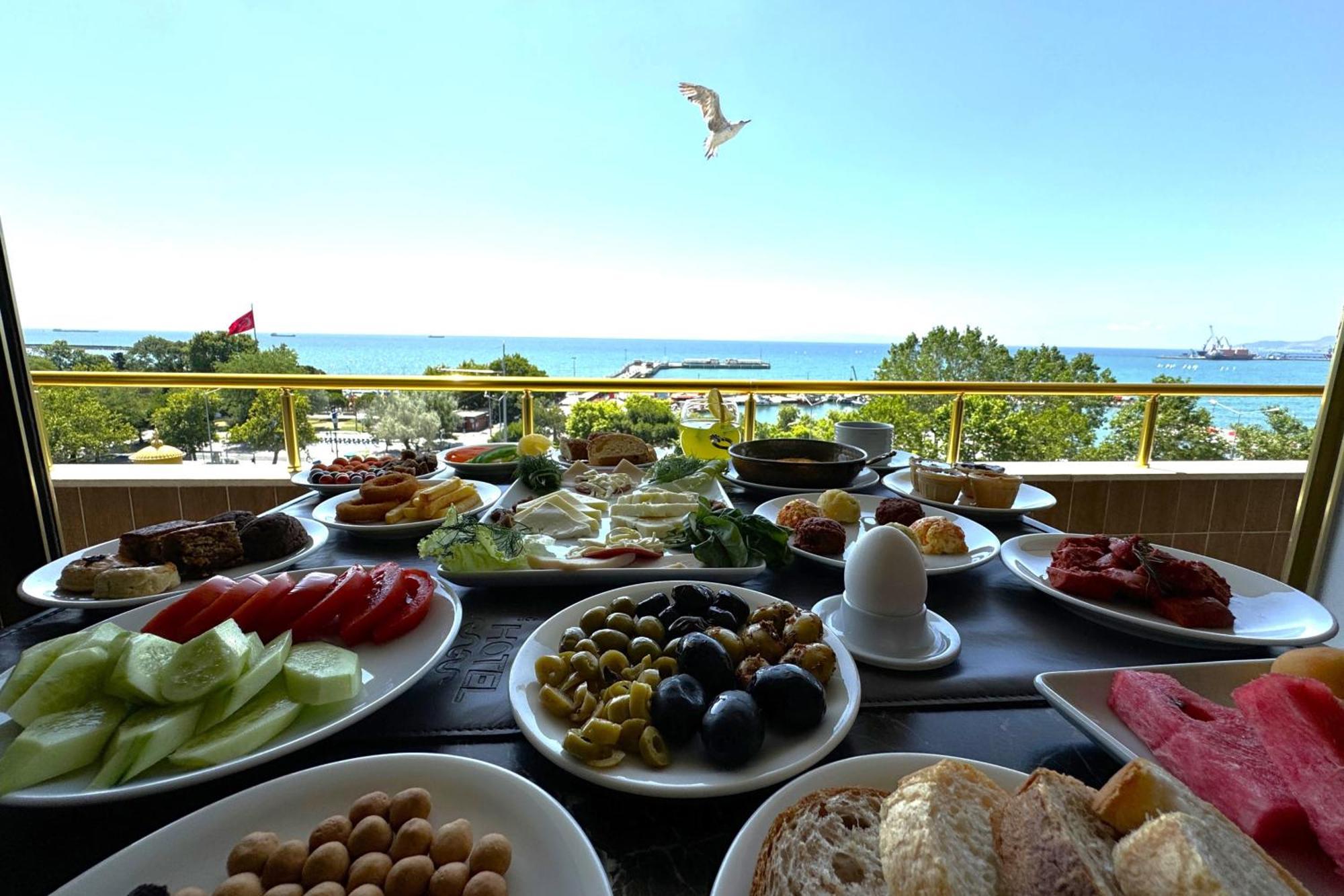 Tekirdag Yat Hotel Екстер'єр фото